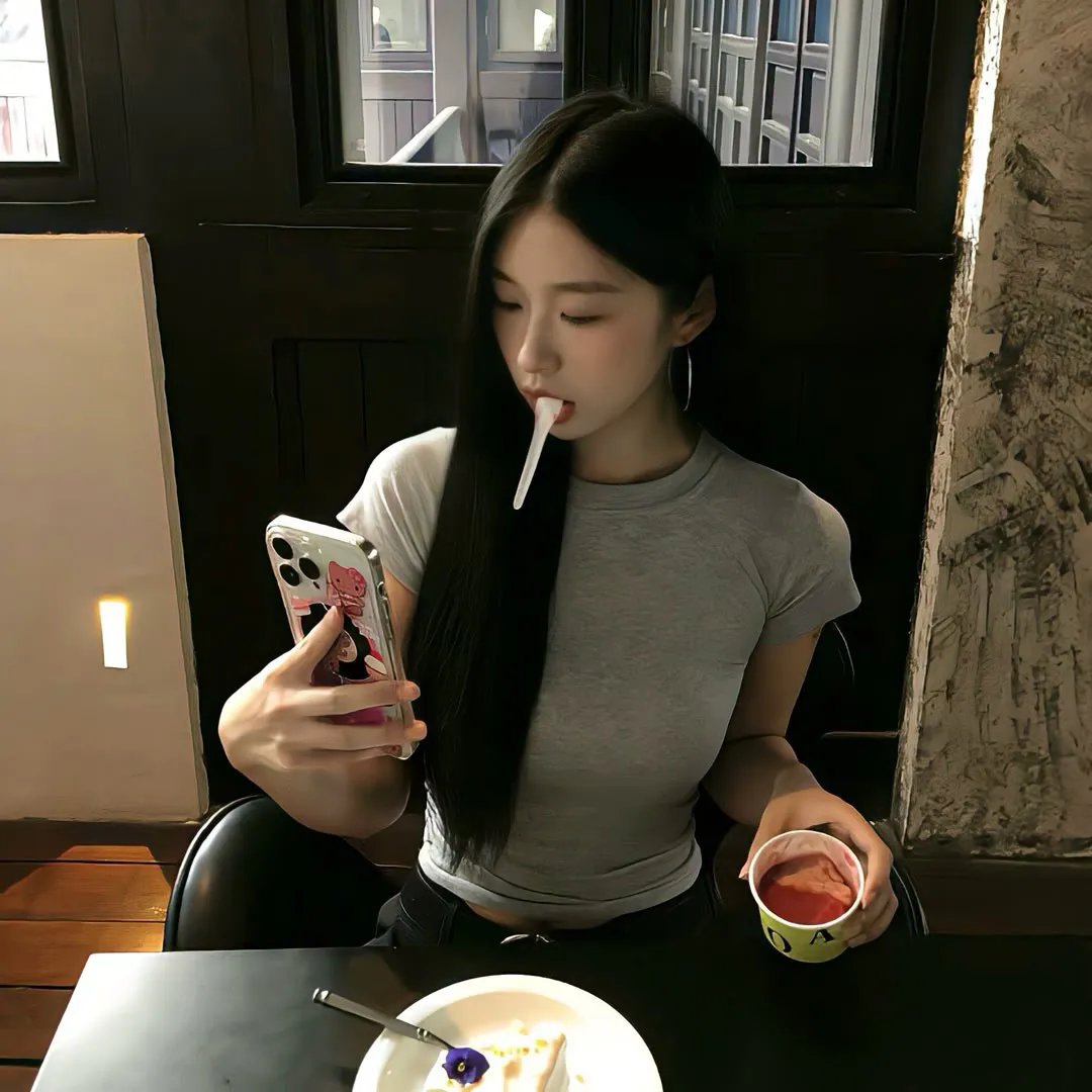 我的邻居不是人